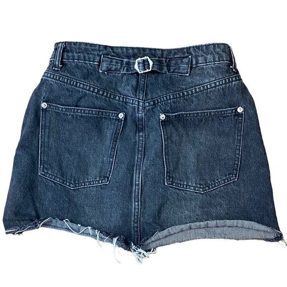 Free People We The Free Denim Skirt Raw Hem Button Fly Front Faded Black Size 26 - Picture 2 of 4